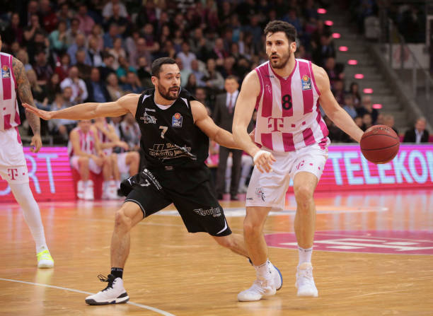 上崭露头角 上崭露头角