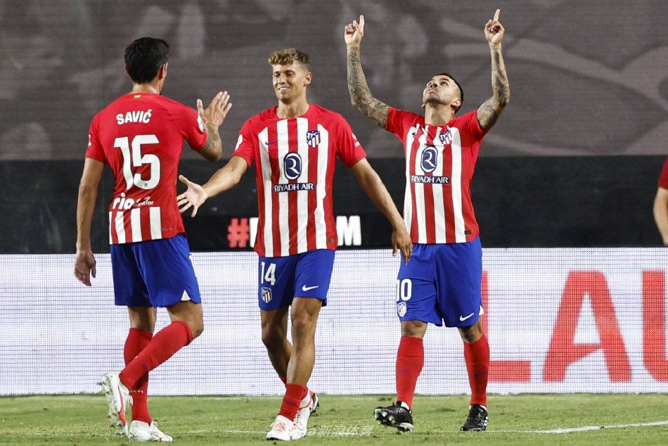 造4次失误 造4次失误